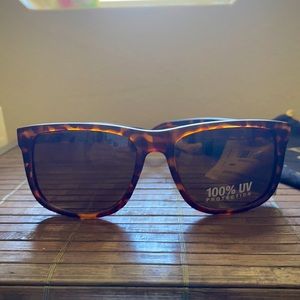 NWT Fossil Blakely Sunglasses